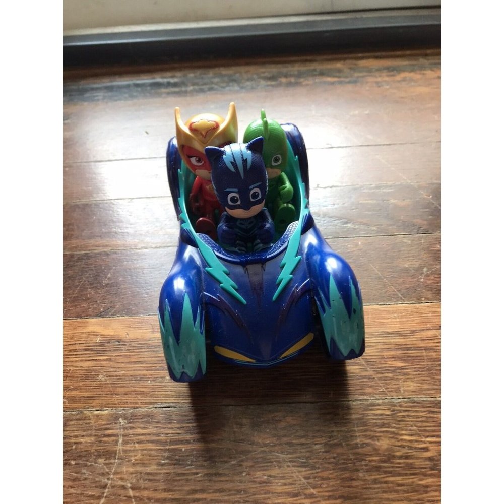 Pjmasks And Car Figurines
